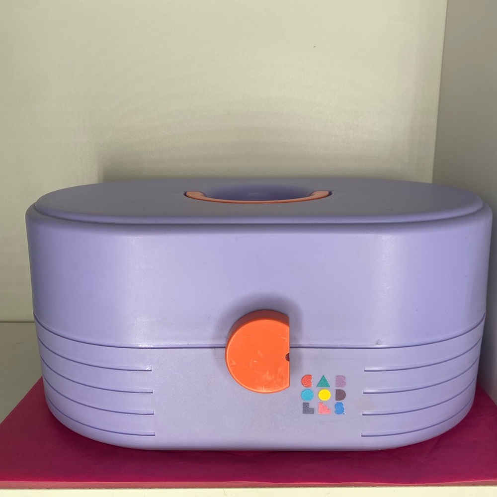 Vintage Caboodles makeup Box